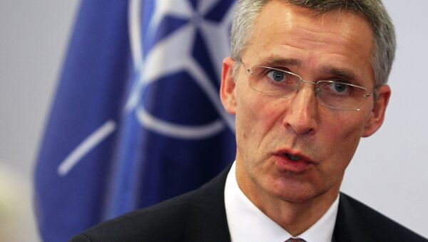 NATO Secretary General Jens Stoltenberg speaks to Reuters in Pristina January 23, 2015 - Sputnik Mundo