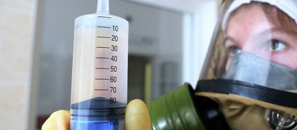 La vacuna rusa contra el ébola estará lista para su distribución masiva en 2016 - Sputnik Mundo