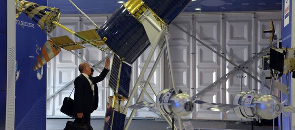 Satélite ruso de comunicación Gonets-M Satélite ruso de comunicación Gonets-M - Sputnik Mundo