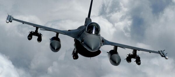 F-16 (archivo) F-16 (archivo) - Sputnik Mundo
