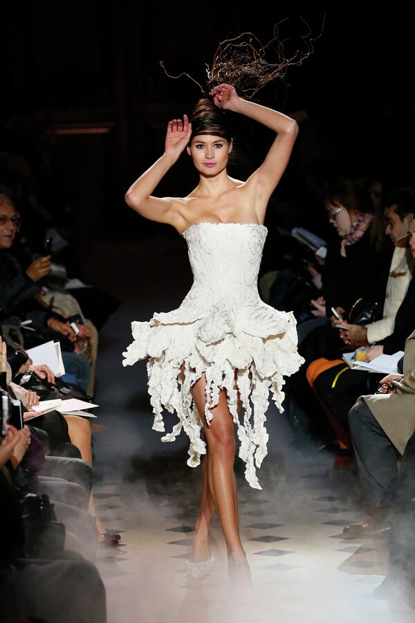 La moda de la próxima primavera vista desde París - Sputnik Mundo