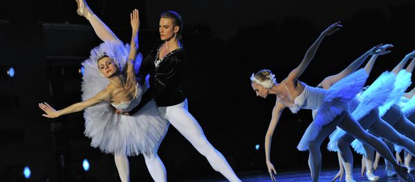 “El Lago de los Cisnes” del Bolshói (Archivo) - Sputnik Mundo