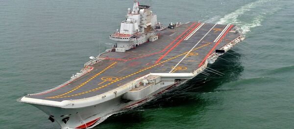 El portaaviones Liaoning de la Armada China - Sputnik Mundo