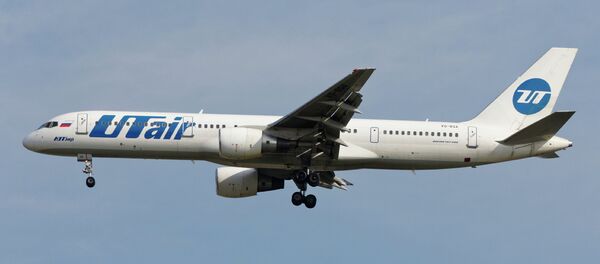 Самолет компании Utair - Sputnik Mundo
