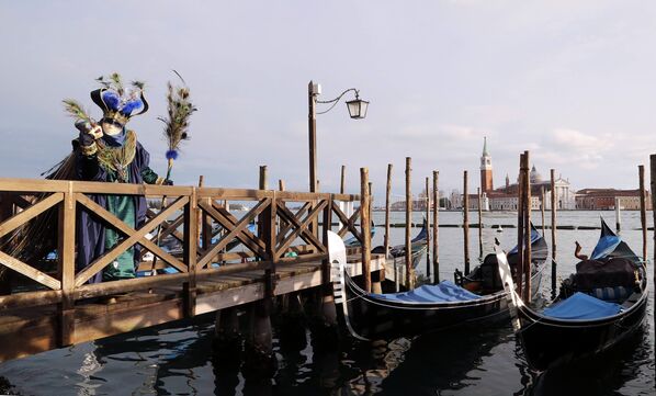 El encanto del Carnaval de Venecia - Sputnik Mundo