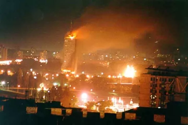 Bombardeo de Belgrado por la OTAN en 1999 Bombardeo de Belgrado por la OTAN en 1999 - Sputnik Mundo