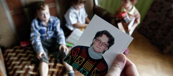 Hijos de Svetlana Davídova, acusada de alta traición a favor de Ucrania Hijos de Svetlana Davídova, acusada de alta traición a favor de Ucrania - Sputnik Mundo