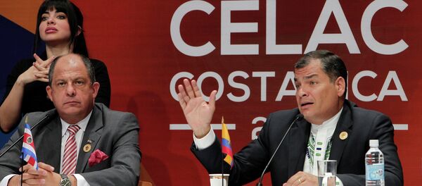 Rafael Correa, presidente de Ecuador (dcha.), en la III cumbre de la CELAC - Sputnik Mundo