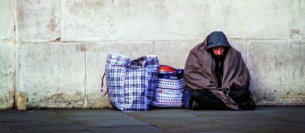 Hombre sin hogar en Londres - Sputnik Mundo