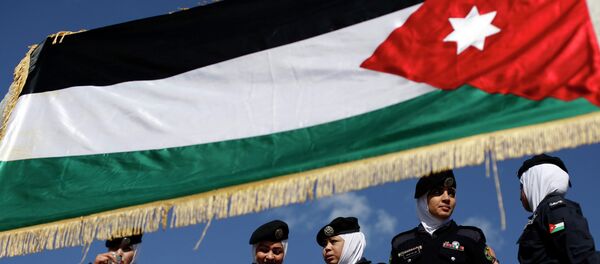 Jordania estudia lanzar una campaña militar terrestre contra el Estado Islámico - Sputnik Mundo