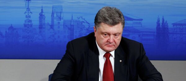 Ukraine's President Petro Poroshenko - Sputnik Mundo