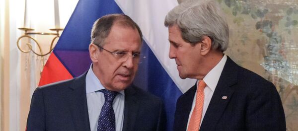 Глава МИД РФ С.Лавров и государственный секретарь США Джон Керри на встрече в Мюнхене - Sputnik Mundo