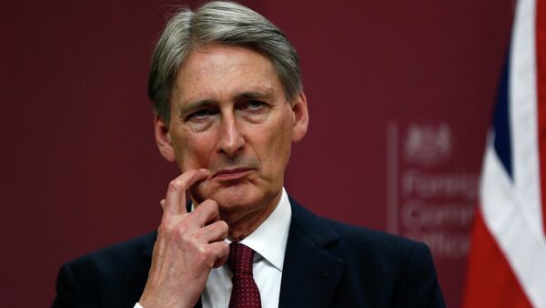 Philip Hammond, ministro de Exteriores británico - Sputnik Mundo