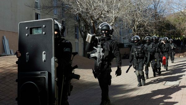 Policía en Marsella Policía en Marsella - Sputnik Mundo