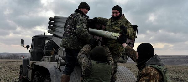 Sistema múltiple de lanzamiento de cohetes Grad (BM-21) - Sputnik Mundo