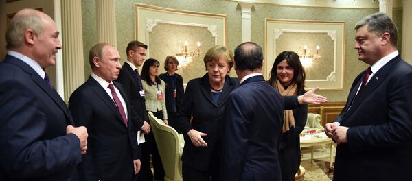 Presidente de Bielorrusia, Alexander Lukashenko,presidente de Rusia, Vladímir Putin, canciller de Alemania, Angela Merkel, presidente de Francia, François Hollande y presidente de Ucrania, Petró Poroshenko - Sputnik Mundo