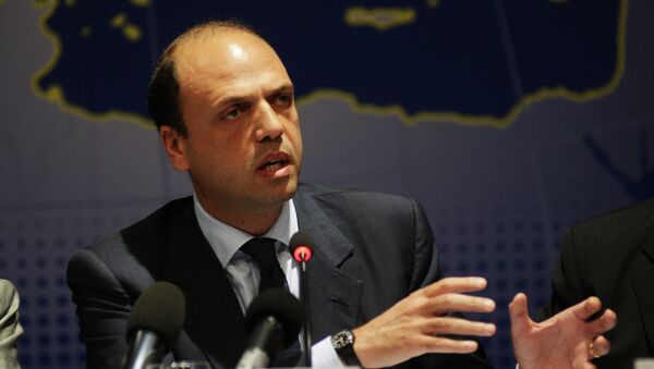 Angelino Alfano, ministro del Interior de Italia - Sputnik Mundo