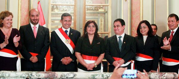 Ollanta Humala, presidente de Perú, y su nuevo equipo de Gobierno - Sputnik Mundo