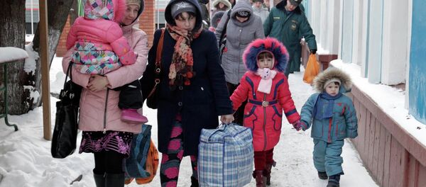 Refugiados de Ucrania - Sputnik Mundo