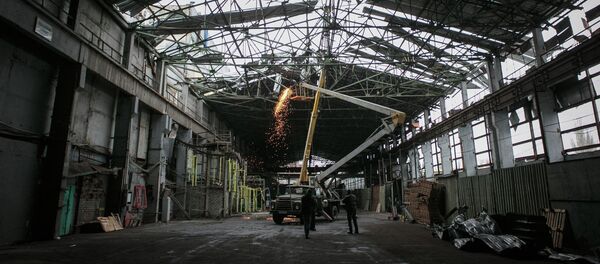 Planta en Donetsk, afectada por el bombardeo de la ciudad Planta en Donetsk, afectada por el bombardeo de la ciudad - Sputnik Mundo