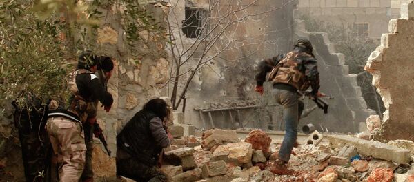 Combatientes rebeldes cerca de la cuidad de Aleppo - Sputnik Mundo