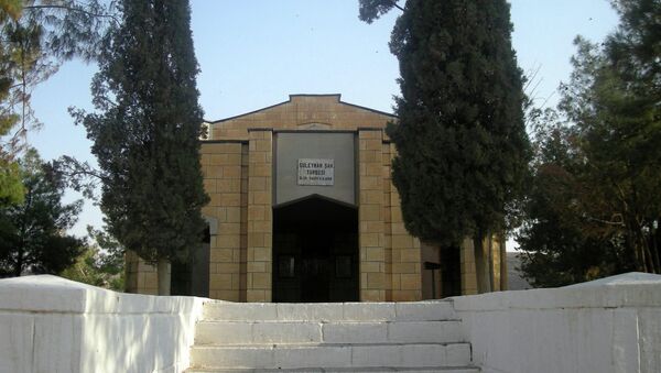 The Suleyman Shah tomb near the northern Syrian city of Aleppo is seen in this May 16, 2008 - Sputnik Mundo