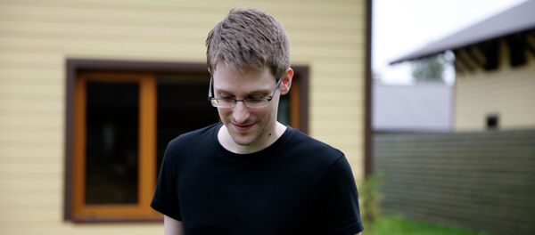 Edward Snowden, extécnico de la CIA - Sputnik Mundo