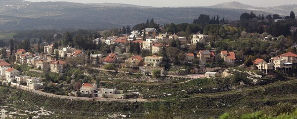 A picture shows a partial view of the Israeli settlement of Qadumim (Kedumim), near the Palestinian town of Nablus, in the Israeli-occupied West Bank, on February 9, 2015 - Sputnik Mundo