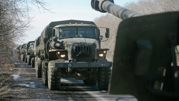 Retirada del armamento pesado de las milicias - Sputnik Mundo