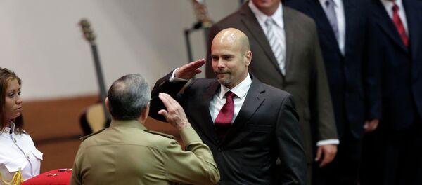 Los Cinco reciben el título de Héroes de la República de Cuba de manos del presidente Raúl Castro - Sputnik Mundo