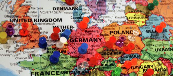 La desintegración de Rusia y el debilitamiento de la UE, entre los pronósticos más polémicos de Stratfor para la próxima década - Sputnik Mundo