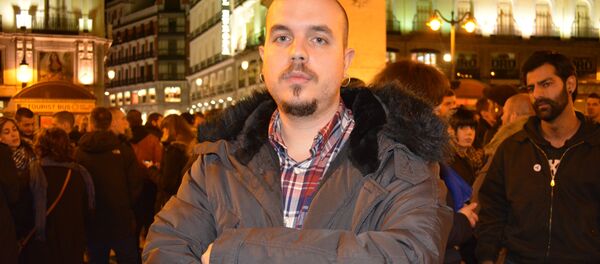 Héctor Arroyo (izda.) y Sergio B., españoles detenidos en Donbás - Sputnik Mundo