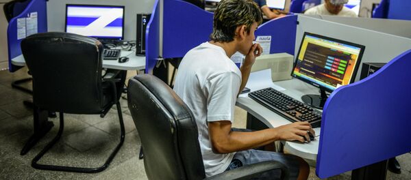 Cibercafé en La Habana - Sputnik Mundo