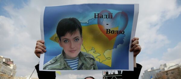 Marcha en apoyo de Nadezhda Sávchenko en Kíev - Sputnik Mundo