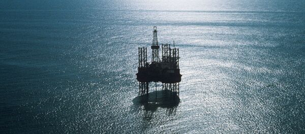 Плавучая буровая установка Ока в Охотском море - Sputnik Mundo