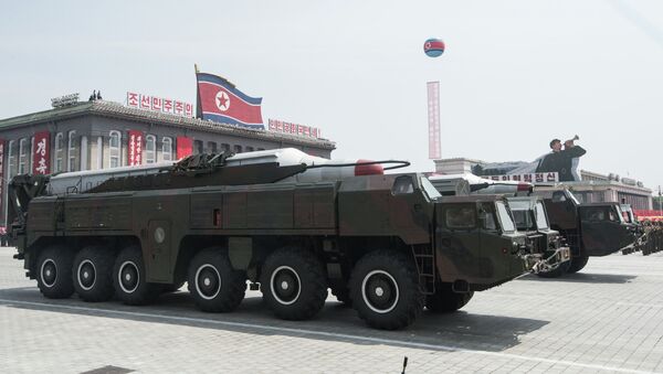 Desfile militar en Pyongyang (Archivo) - Sputnik Mundo