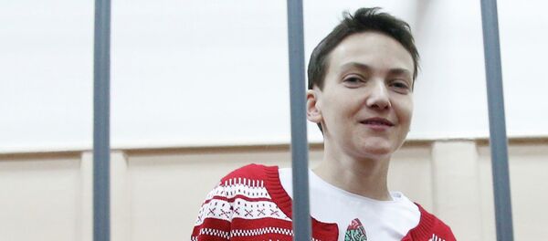 Ukrainian military pilot Nadezhda Savchenko - Sputnik Mundo