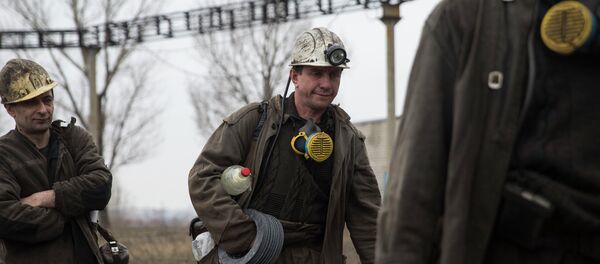 Asciende a 17 el número de muertos en el accidente en una mina en Donbás - Sputnik Mundo