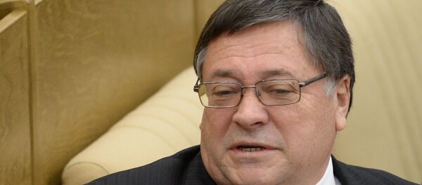 Председатель комитета Государственной Думы РФ по охране здоровья Сергей Калашников - Sputnik Mundo