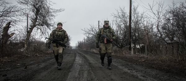 Milicianos de Donbás - Sputnik Mundo