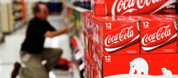 Productos de Coca-Cola en el supermercado Productos de Coca-Cola en el supermercado - Sputnik Mundo
