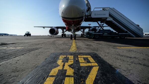 Sukhoi Superjet 100 - Sputnik Mundo