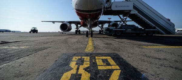 Sukhoi Superjet 100 - Sputnik Mundo