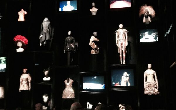 Sala principal de exposición - Sputnik Mundo