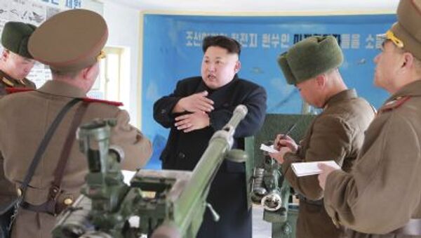 Kim Jong-un inspecciona unidades del Ejército de Corea del Norte - Sputnik Mundo