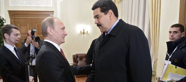 Vladímir Putin y Nicolás Maduro (archivo) - Sputnik Mundo