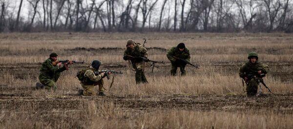 Milicianos de Donbás (Archivo) - Sputnik Mundo