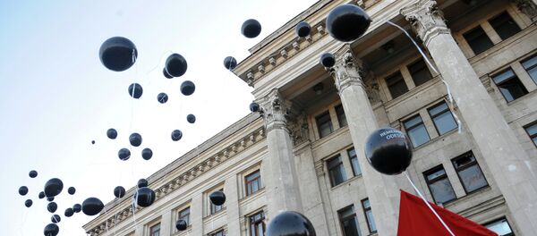 Траурные мероприятия у Дома профсоюзов в Одессе - Sputnik Mundo