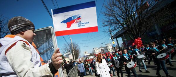 Concierto en el centro de Simferopol en honor del referéndum sobre el estatuto de Crimea - Sputnik Mundo