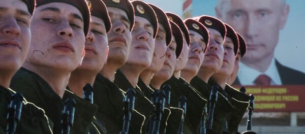 Ensayo del desfile de la Victoria en la Plaza Roja de Moscú - Sputnik Mundo